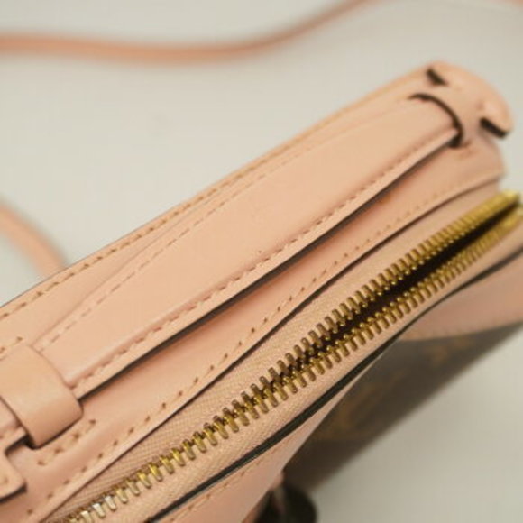 Louis Vuitton Monogram Saintonge Shoulder Bag - Picture 10 of 12